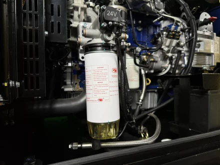 Дизельный генератор Vektor AD-120Y-T400 в шумозащитном кожухе купить в Муравленко