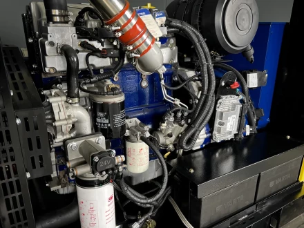 Дизельный генератор Vektor AD-120Y-T400 с АВР купить в Муравленко