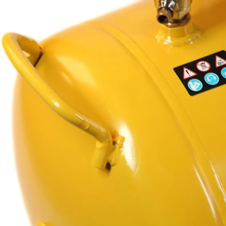 Компрессор воздушный, ременный привод BCI5500-T/270, 5.5 кВт, 270 литров, 850 л/мин Denzel 58129 купить в Муравленко