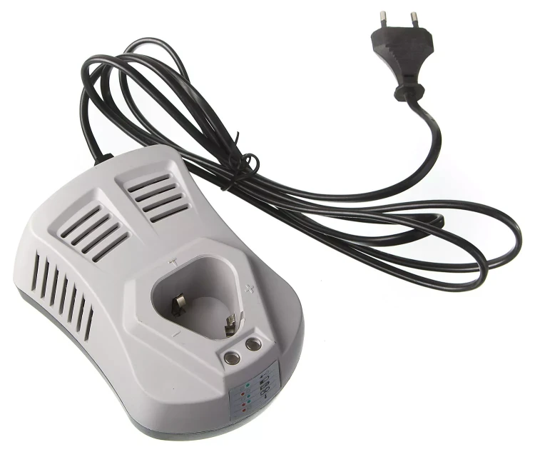 Зарядное устройство ЗУБР 12V 2A V000-006-063 купить в Муравленко