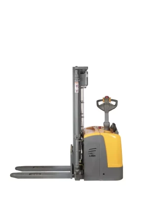 Штабелер самоходный 2,0 т 4,5 м XILIN CDDK20 24/300 В/Ач ЭУР, выдв. опоры (с платформой) 1005280 купить в Муравленко