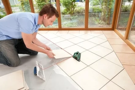 Лазер для укладки плитки BOSCH PLT2 (0.603.664.020) купить в Муравленко