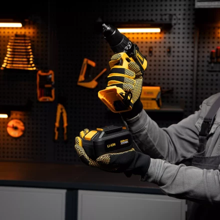 Батарея аккумуляторная Denzel IB-18-4.0, Li-Ion, 18 В, 4.0 А/ч 28434 купить в Муравленко