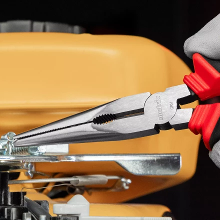 Длинногубцы прямые Matrix, 200 мм, хром-ванадий, двухкомпонентные рукоятки, 17311 купить в Муравленко