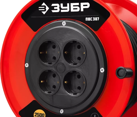 Удлинитель на катушке &quot;ПВС 307&quot;, 40 м, 2500 Вт, 4 гнезда, ПВС 3х0,75 кв мм, ЗУБР 55083-40 купить в Муравленко