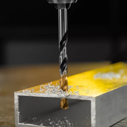 Сверло спиральное по металлу Denzel 6,5 x 93мм, Р6М5, Golden Tip, многогранная заточка, 718279 купить в Муравленко