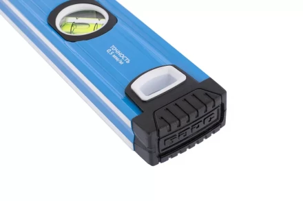 Уровень алюминиевый 800 мм профиль 1.6 мм фрезерованный ударопрочные заглушки 3 глазка БАРС 34424 купить в Муравленко